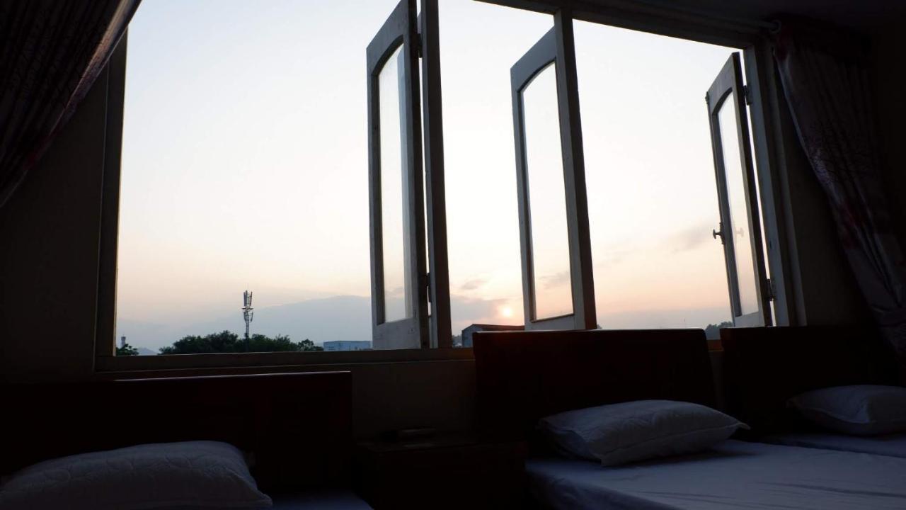 89 Hotel カオバン エクステリア 写真